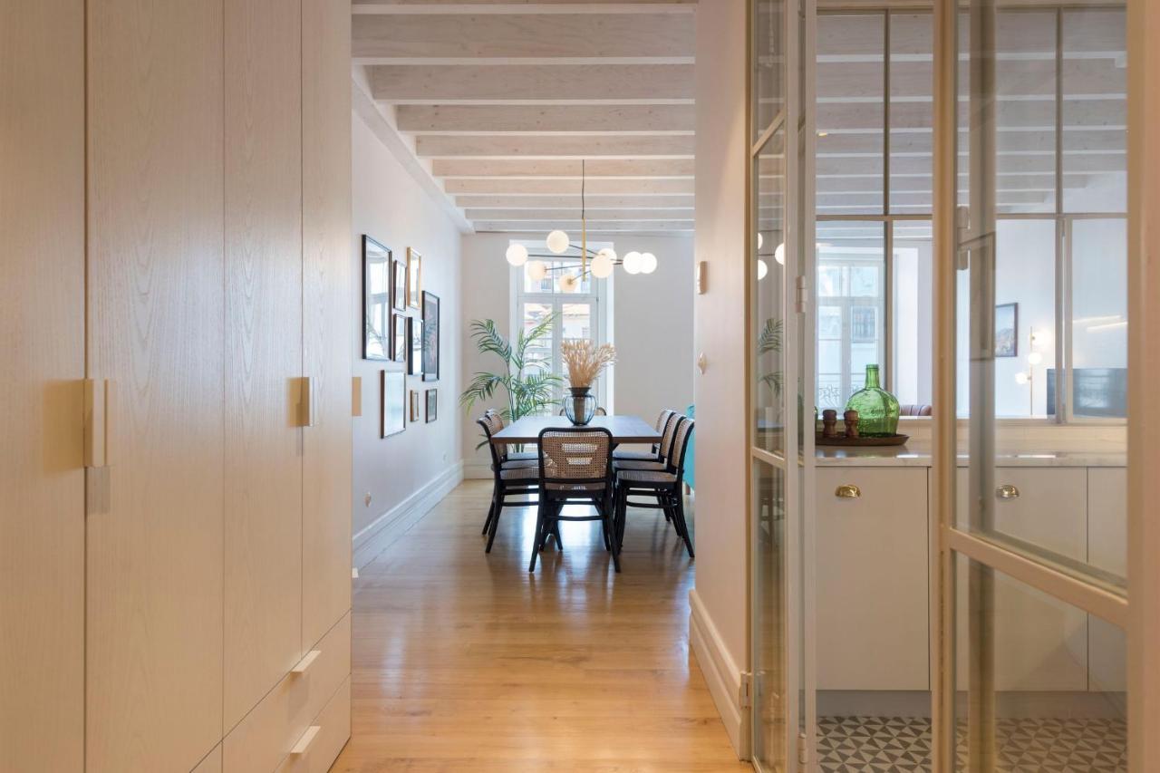 Mouzinho Luxury 3Br Flat L 5 Min Walk To Ribeira By Lovelystay OOporto Exterior foto