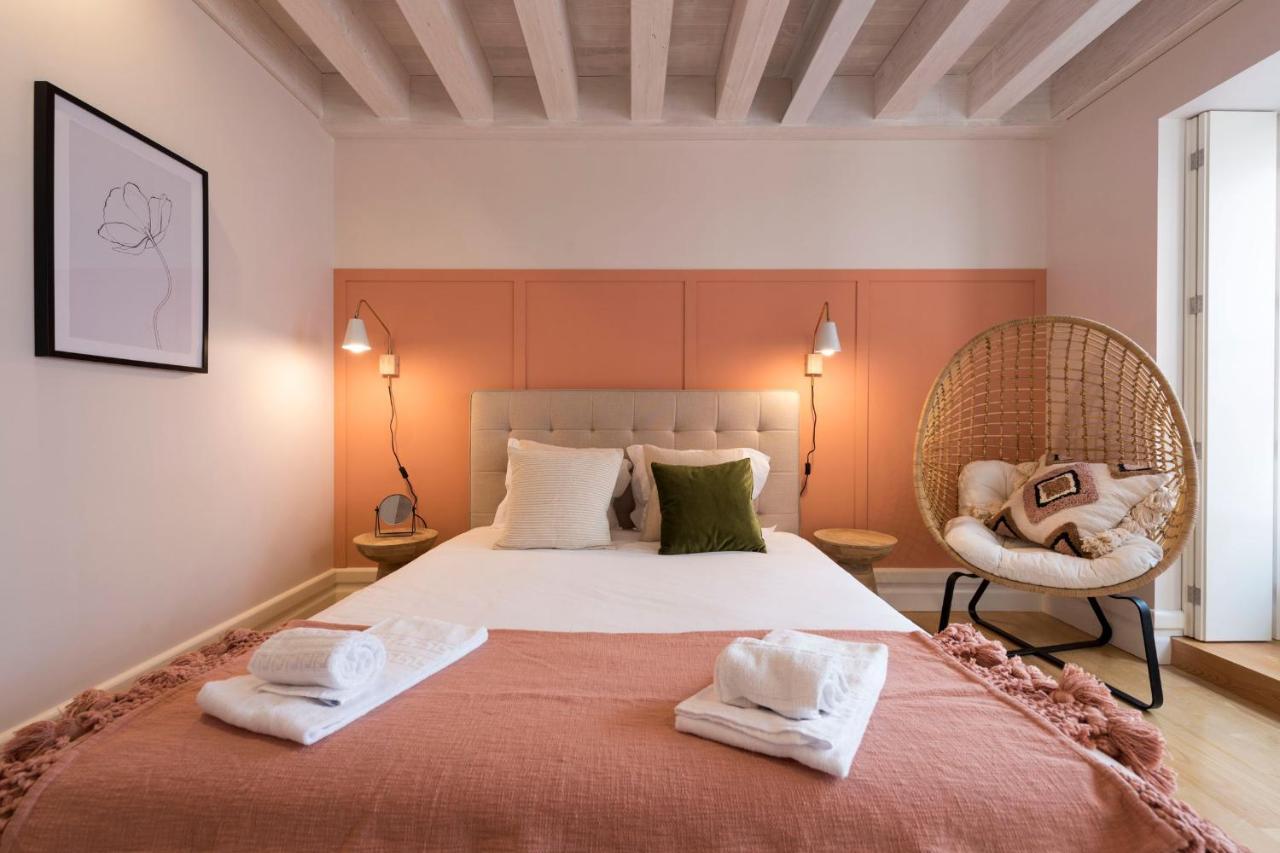Mouzinho Luxury 3Br Flat L 5 Min Walk To Ribeira By Lovelystay OOporto Exterior foto